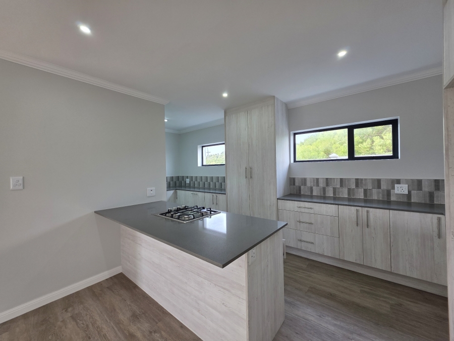 3 Bedroom Property for Sale in Paradise Beach Eastern Cape